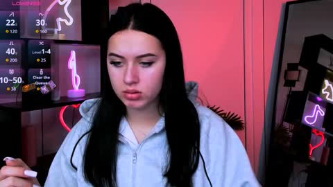 vivy_star online show from November 2025 07:14:01 PM