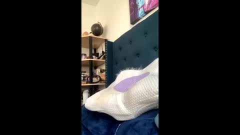 Snapshot of vixenblade chatting on December 2025 12:17:02 AM vixenblade online show from December 2025 12:17:02 AM