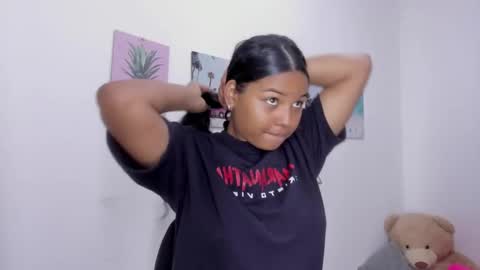 Snapshot of vixenlust17 chatting on February 2026 01:56:02 AM vixenlust17 online show from February 2026 01:56:02 AM