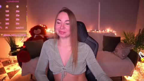 Ur Lady online show from February 2026 09:33:01 PM