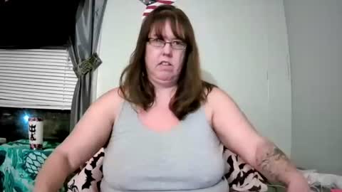 VixSinDDD online show from November 2025 02:43:01 AM