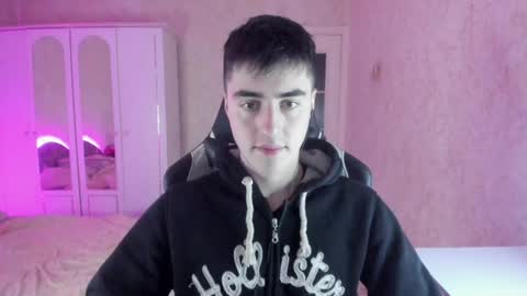 Martin online show from December 2024 03:38:02 AM