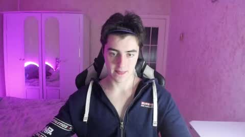 Martin online show from February 2025 02:47:02 AM