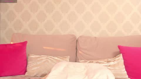 Snapshot of vladax555 chatting on April 2026 03:45:02 AM VLADAX555 online show from April 2026 03:45:02 AM