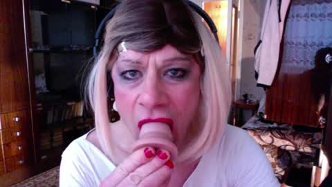 Violetta Elysia online show from February 2026 06:22:01 AM