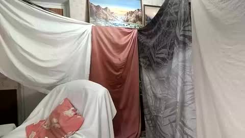 Violetta Elysia online show from April 2026 11:49:01 PM