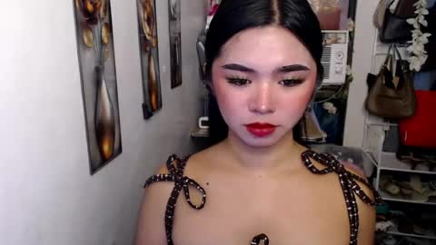 Snapshot of voganmarie chatting on July 2026 04:40:01 AM voganmarie online show from July 2026 04:40:01 AM