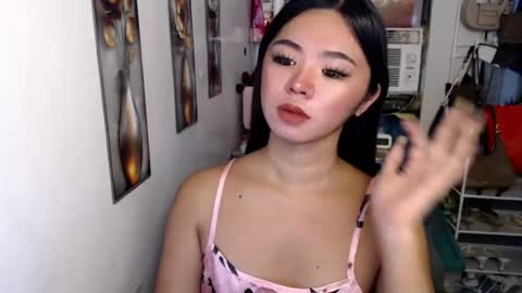 Snapshot of voganmarie chatting on July 2026 02:47:02 AM voganmarie online show from July 2026 02:47:02 AM