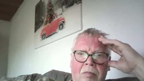 Snapshot of volkeronly chatting on January 2025 01:04:01 PM volkeronly online show from January 2025 01:04:01 PM