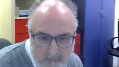 volpi72 online show from February 2025 06:48:01 PM