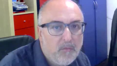 volpi72 online show from October 2025 10:23:02 AM