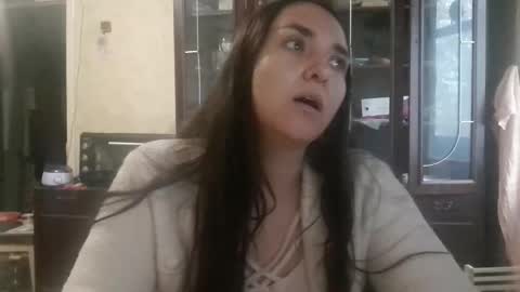 Snapshot of voulezvous_angel chatting on October 2025 10:27:01 AM voulezvous_angel online show from October 2025 10:27:01 AM