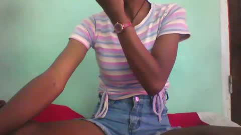 vounialdy online show from February 2025 06:51:02 AM