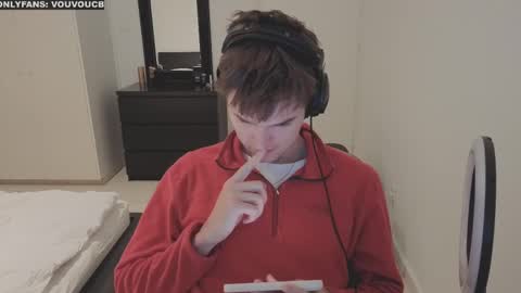 Snapshot of vouvoucouple chatting on March 2025 08:21:01 PM Tim online show from March 2025 08:21:01 PM