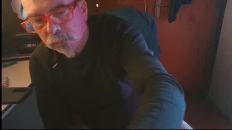 oscar online show from November 2025 06:54:01 PM