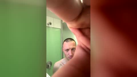 vulvanator0815 online show from March 2026 05:33:01 AM