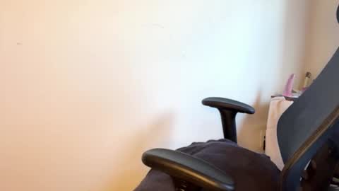 Snapshot of vvikki696996 chatting on December 2024 07:26:02 PM  Vikki y Valeria  online show from December 2024 07:26:02 PM