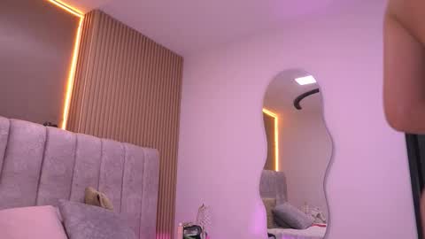 Violeta online show from February 2026 03:07:02 AM