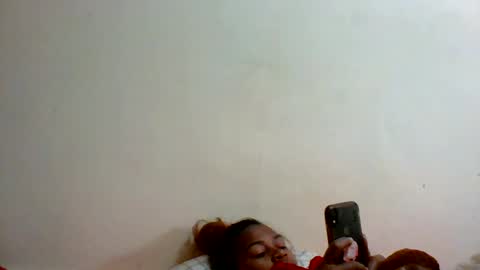 vynarahot online show from August 2026 04:14:01 AM