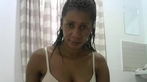 Snapshot of wakanda_goddess chatting on February 2025 06:13:02 AM wakanda_goddess online show from February 2025 06:13:02 AM
