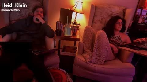 Snapshot of wakehimup chatting on November 2025 06:23:01 AM wakehimup online show from November 2025 06:23:01 AM