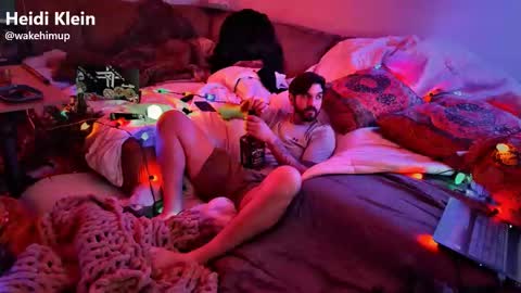 Snapshot of wakehimup chatting on December 2025 01:57:01 AM wakehimup online show from December 2025 01:57:01 AM