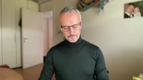 walky78 online show from January 2025 02:51:02 PM