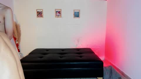 Sofia  Thiago online show from March 2026 02:40:02 AM