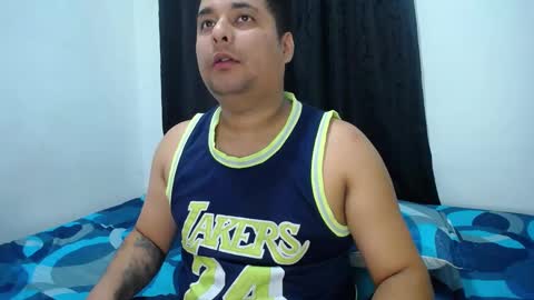 Snapshot of wanda_ember chatting on January 2025 07:16:01 PM Wanda and Ember online show from January 2025 07:16:01 PM
