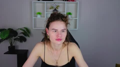 Snapshot of wanda_gomez chatting on May 2026 01:51:02 PM Wanda online show from May 2026 01:51:02 PM