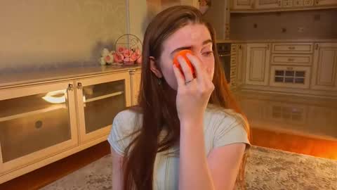 hello guys im Lilian online show from November 2025 03:07:01 AM