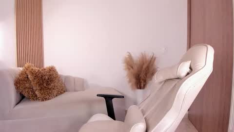 Wanda online show from February 2025 05:16:02 PM