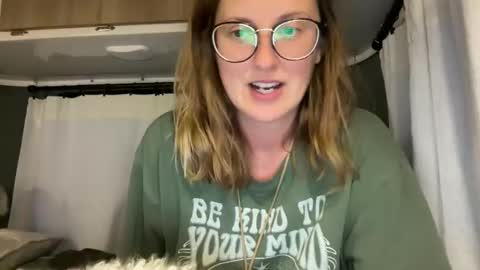 Snapshot of wanderlustjade chatting on May 2026 12:05:01 AM Jade Adonis online show from May 2026 12:05:01 AM