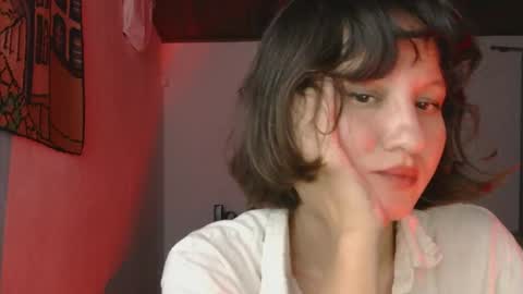 Snapshot of wanderwhitch chatting on February 2026 02:32:02 AM Miya online show from February 2026 02:32:02 AM