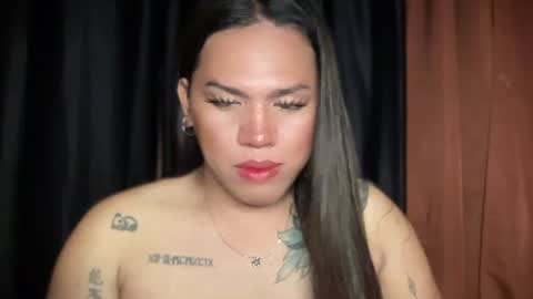 Snapshot of wanna_bewithyouxxx chatting on February 2026 03:43:01 PM LIZA online show from February 2026 03:43:01 PM