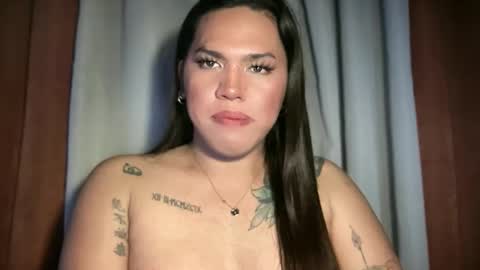 Snapshot of wanna_bewithyouxxx chatting on March 2026 06:32:01 AM LIZA online show from March 2026 06:32:01 AM