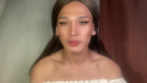 Snapshot of wanna_bewithyouxxx chatting on April 2026 04:41:01 PM LIZA online show from April 2026 04:41:01 PM