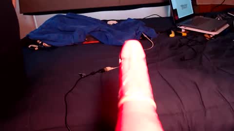 wants online show from January 2025 04:07:01 AM