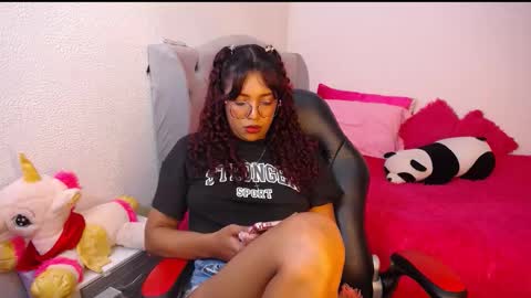 Snapshot of warisgoddes chatting on March 2026 09:40:02 PM EMILY online show from March 2026 09:40:02 PM