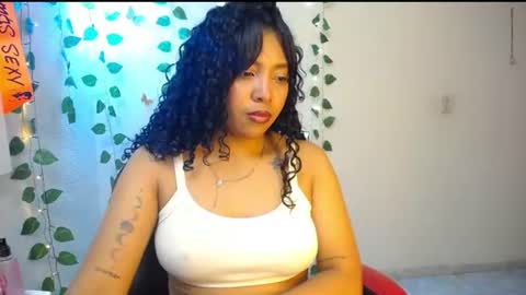 Snapshot of warisgoddes chatting on July 2026 10:49:02 PM EMILY online show from July 2026 10:49:02 PM