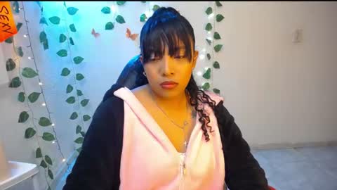 Snapshot of warisgoddes chatting on July 2026 05:16:02 AM EMILY online show from July 2026 05:16:02 AM