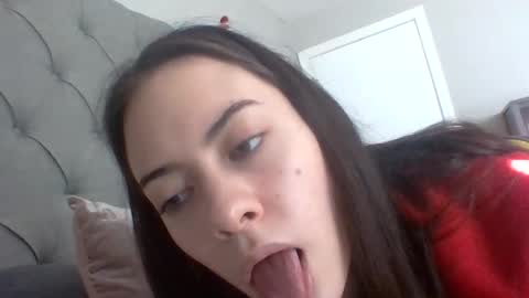 wasiancutie online show from March 2026 09:37:02 PM