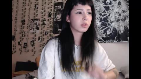 Mina online show from April 2026 12:59:01 PM