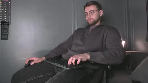 Snapshot of waynemiller_ chatting on February 2026 04:46:01 AM Wayne online show from February 2026 04:46:01 AM