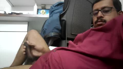 Snapshot of wearcondom chatting on April 2026 01:52:02 PM sexyguy online show from April 2026 01:52:02 PM