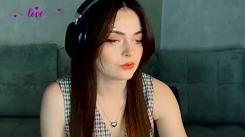 Alice online show from March 2025 06:00:02 PM