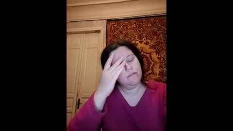 Marina online show from April 2026 09:59:01 PM