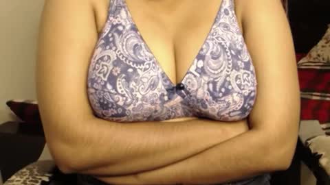 mina online show from January 2026 10:41:02 AM