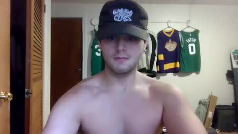 Snapshot of weenskir chatting on April 2026 05:07:01 PM weenskir online show from April 2026 05:07:01 PM