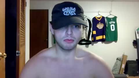 Snapshot of weenskir chatting on April 2026 05:13:01 AM weenskir online show from April 2026 05:13:01 AM